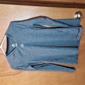 Adidas climalite woman's size small long sleeve techfit gray v-neck shirt